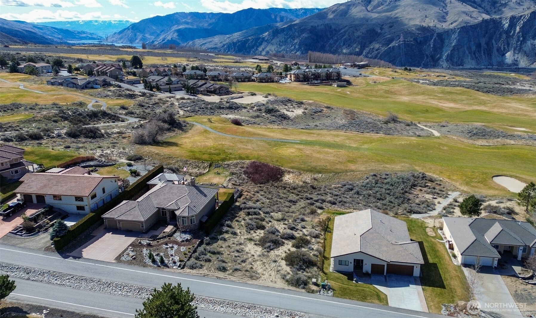 302 Desert Canyon Boulevard Orondo WA 98843
