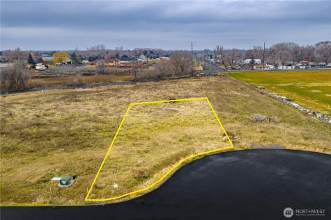 8 Valley Road NE Moses Lake WA 98837