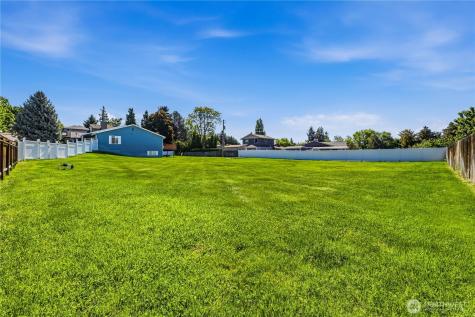2042 Autumn Drive East Wenatchee WA 98802