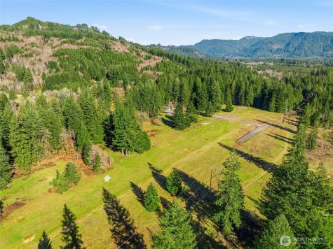 391 Windsock Road Ariel WA 98603