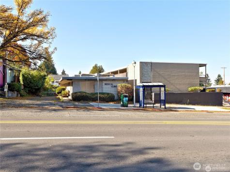 6517 35th Avenue SW Seattle WA 98126