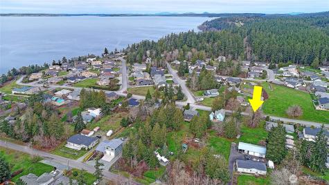 127 W Admirality Way Camano Island WA 98282