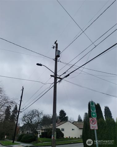8452 12th Avenue SW Seattle WA 98106
