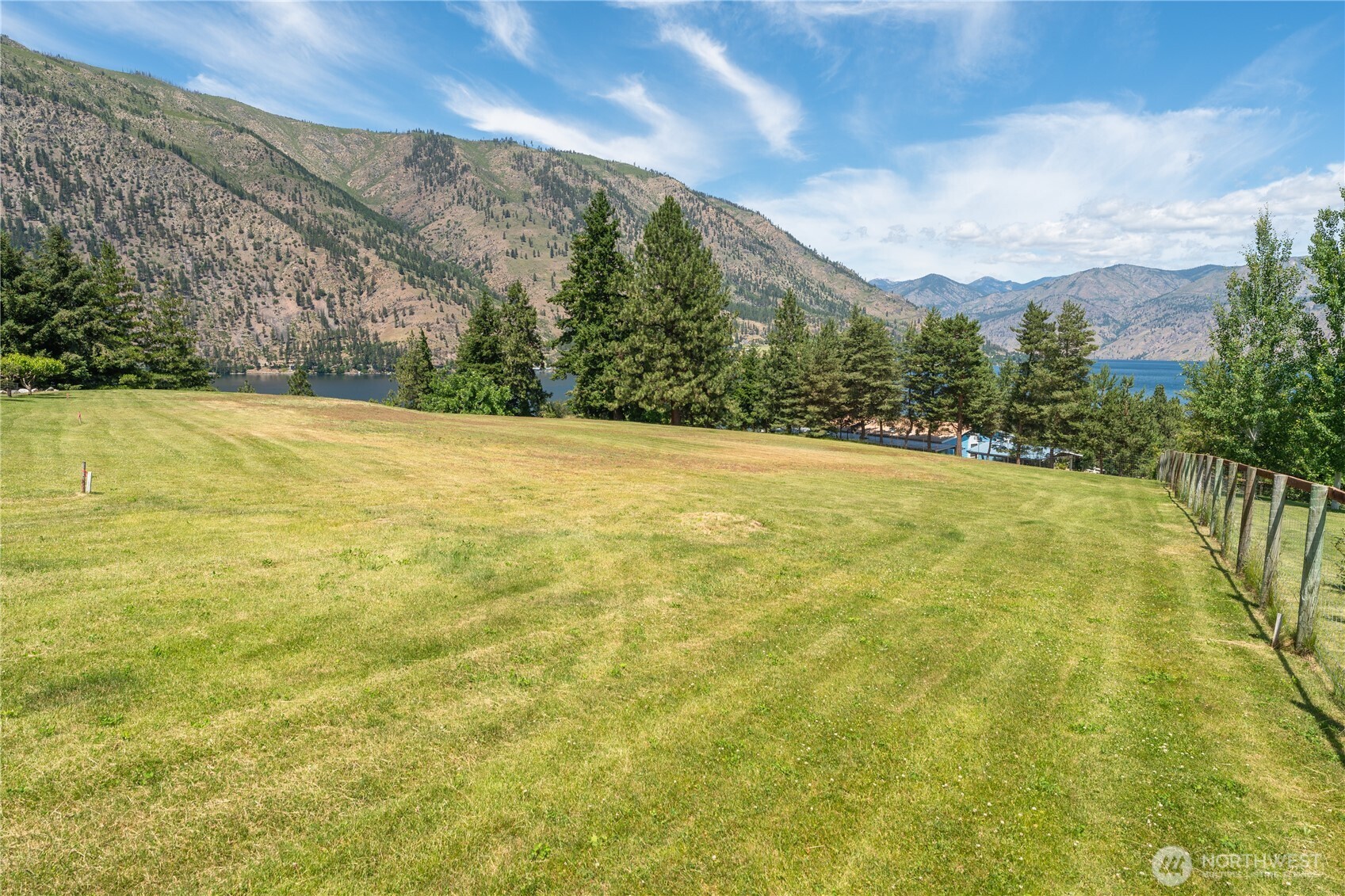 67 Apple Box Lane Manson WA 98831