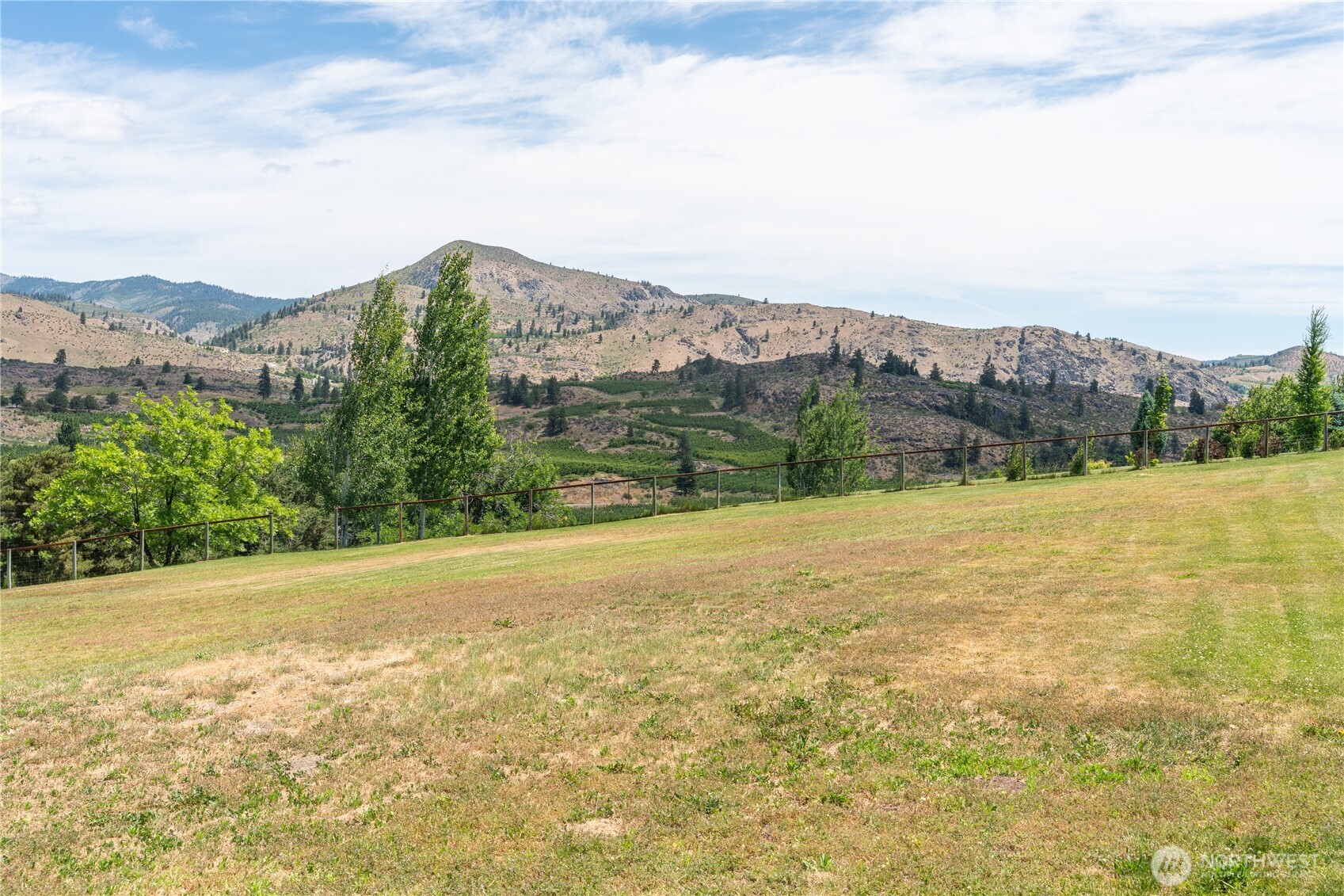 67 Apple Box Lane Manson WA 98831