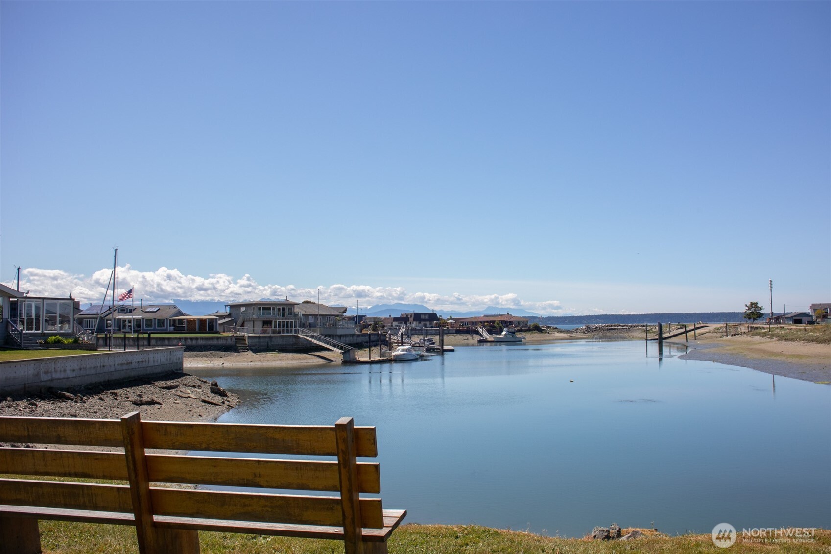 3700 Steelhead Drive Greenbank WA 98253