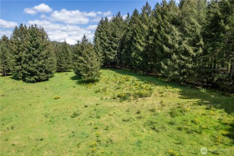 211 Sugarpine Road Ariel WA 98603
