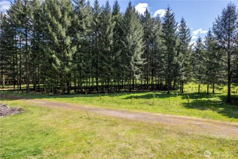 211 Sugarpine Road Ariel WA 98603