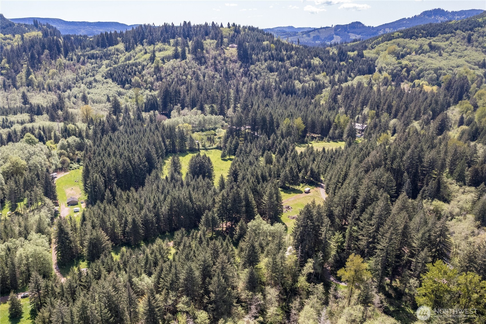 211 Sugarpine Road Ariel WA 98603