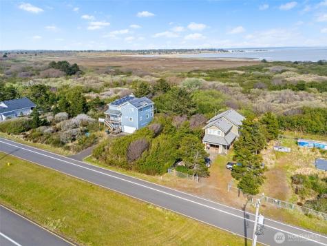 1268 E Ocean Shores Boulevard SW Ocean Shores WA 98569