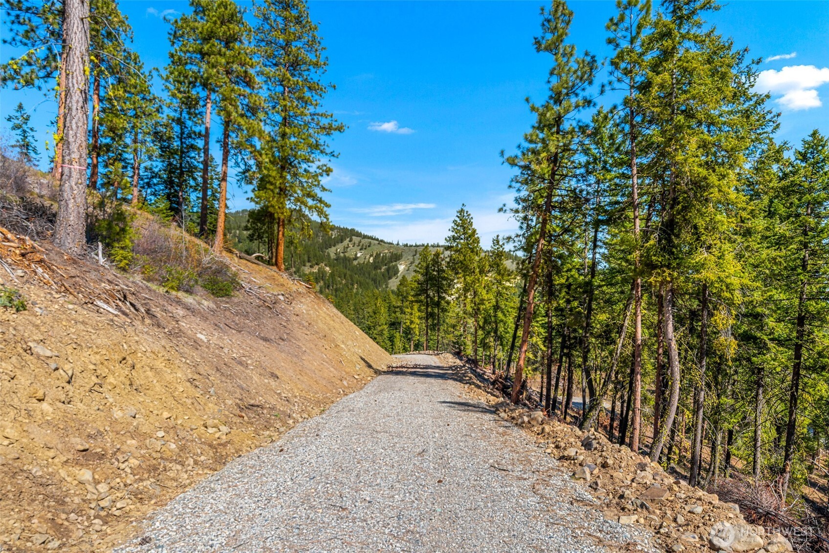 6424 Summit View Place Wenatchee WA 98801