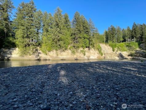 15901 108th Street E Puyallup WA 98374