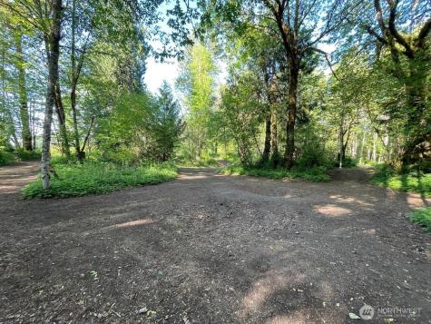 15901 108th Street E Puyallup WA 98374