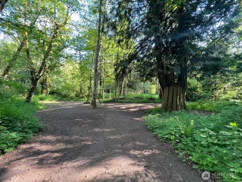 15901 108th Street E Puyallup WA 98374