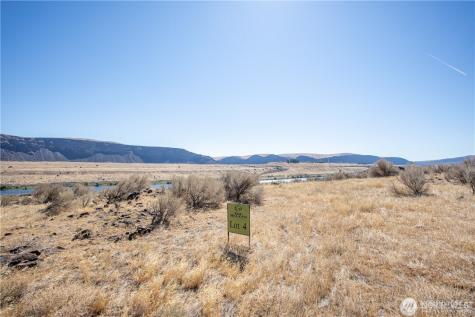 799 Ravens Home Lane Malaga WA 98828