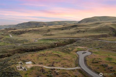 799 Ravens Home Lane Malaga WA 98828