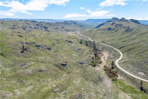490 Valley Road Brewster WA 98816