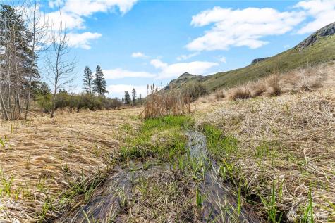 490 Valley Road Brewster WA 98816