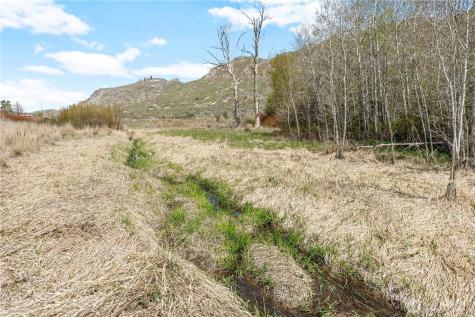 490 Valley Road Brewster WA 98816