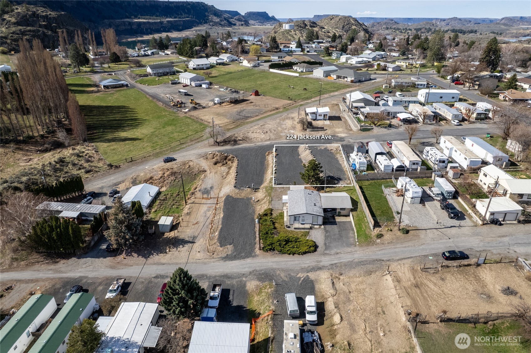 224 Jackson Avenue Electric City WA 99123