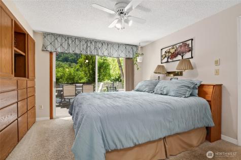 975 Front Street S Issaquah WA 98027