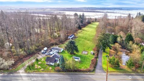 1818 Marine Marysville WA 98271