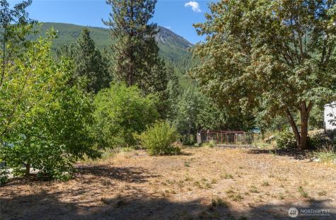 24 Entiat River Road Entiat WA 98822
