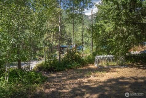24 Entiat River Road Entiat WA 98822