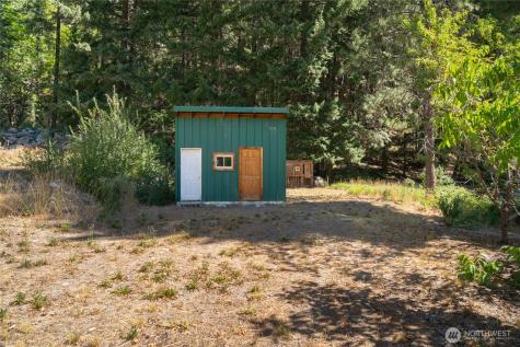 24 Entiat River Road Entiat WA 98822