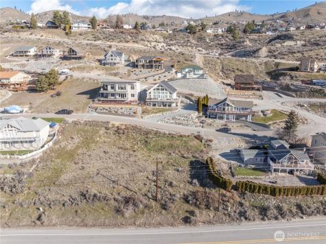 116 San Remo Lane Chelan WA 98816