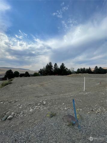 14 Parks Drive Okanogan WA 98840