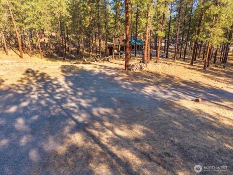 96 Twin Lakes Drive Winthrop WA 98862