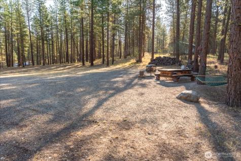 96 Twin Lakes Drive Winthrop WA 98862