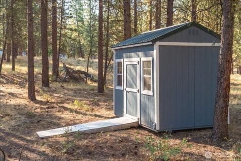 96 Twin Lakes Drive Winthrop WA 98862