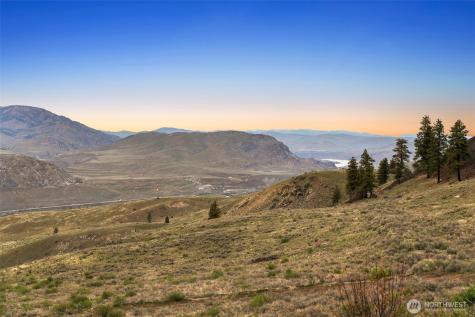 1 Pine Bluffs Lane Orondo WA 98830