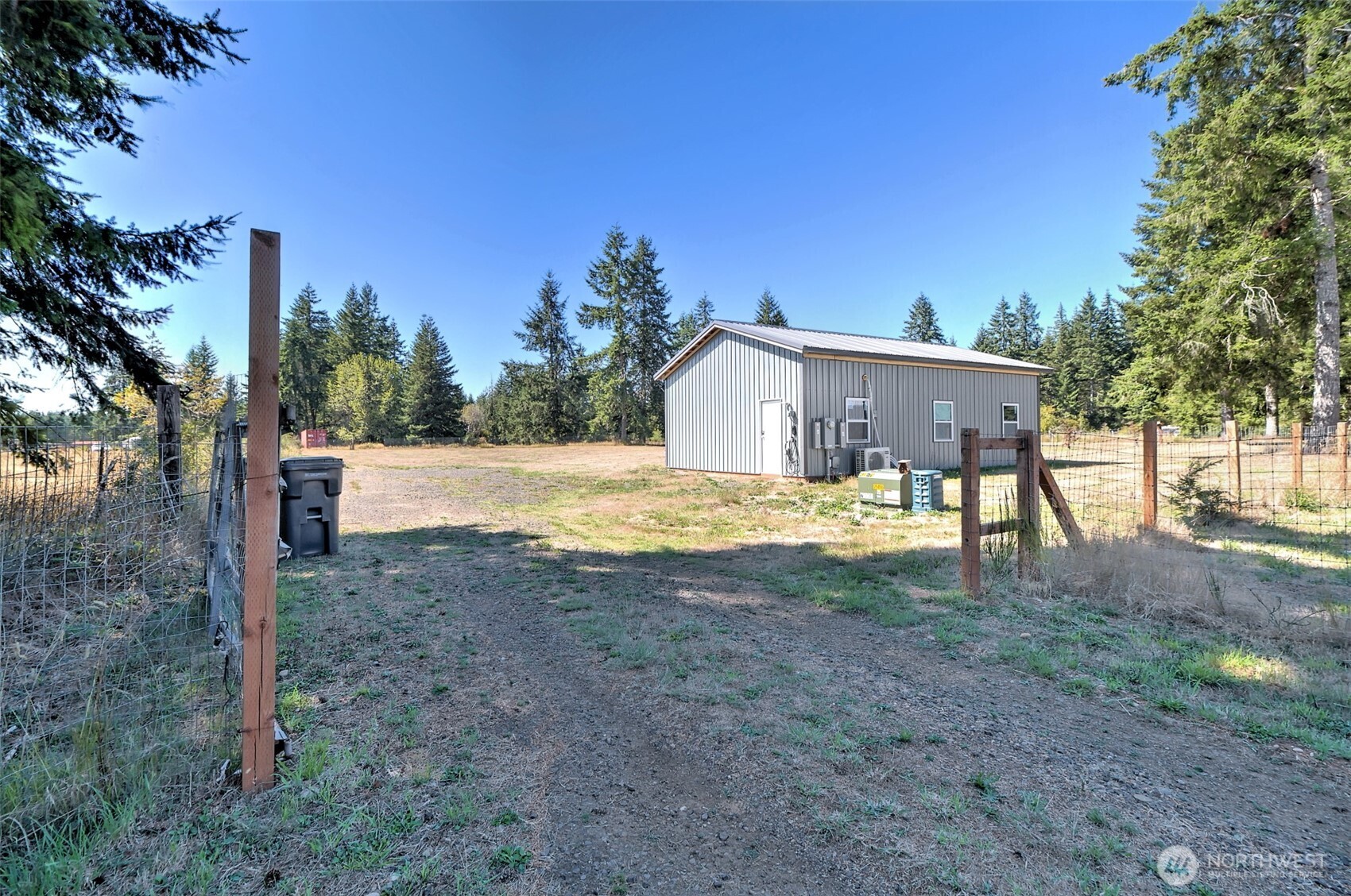 1982 W Ford Loop Road Elma WA 98541