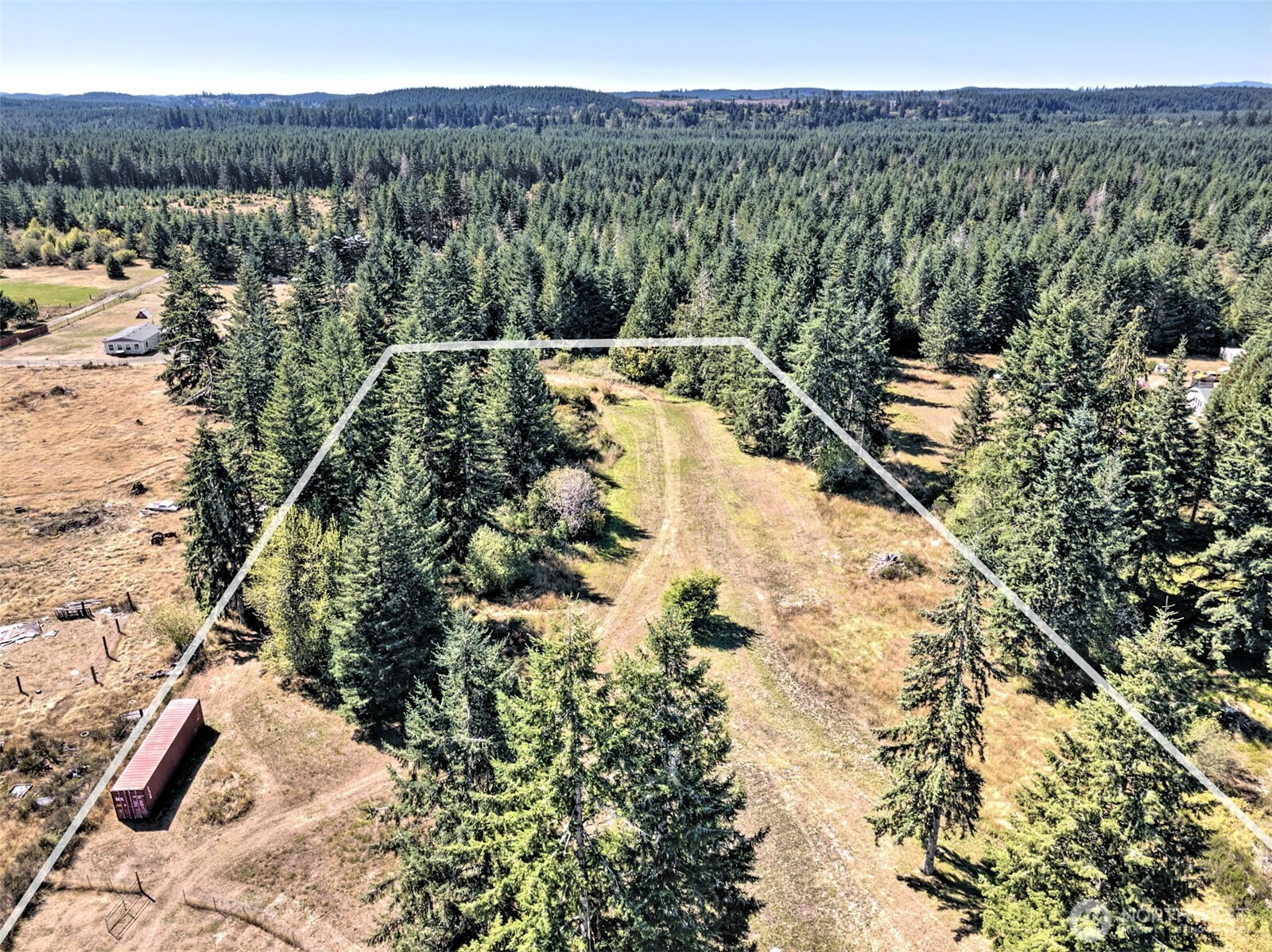 1982 W Ford Loop Road Elma WA 98541