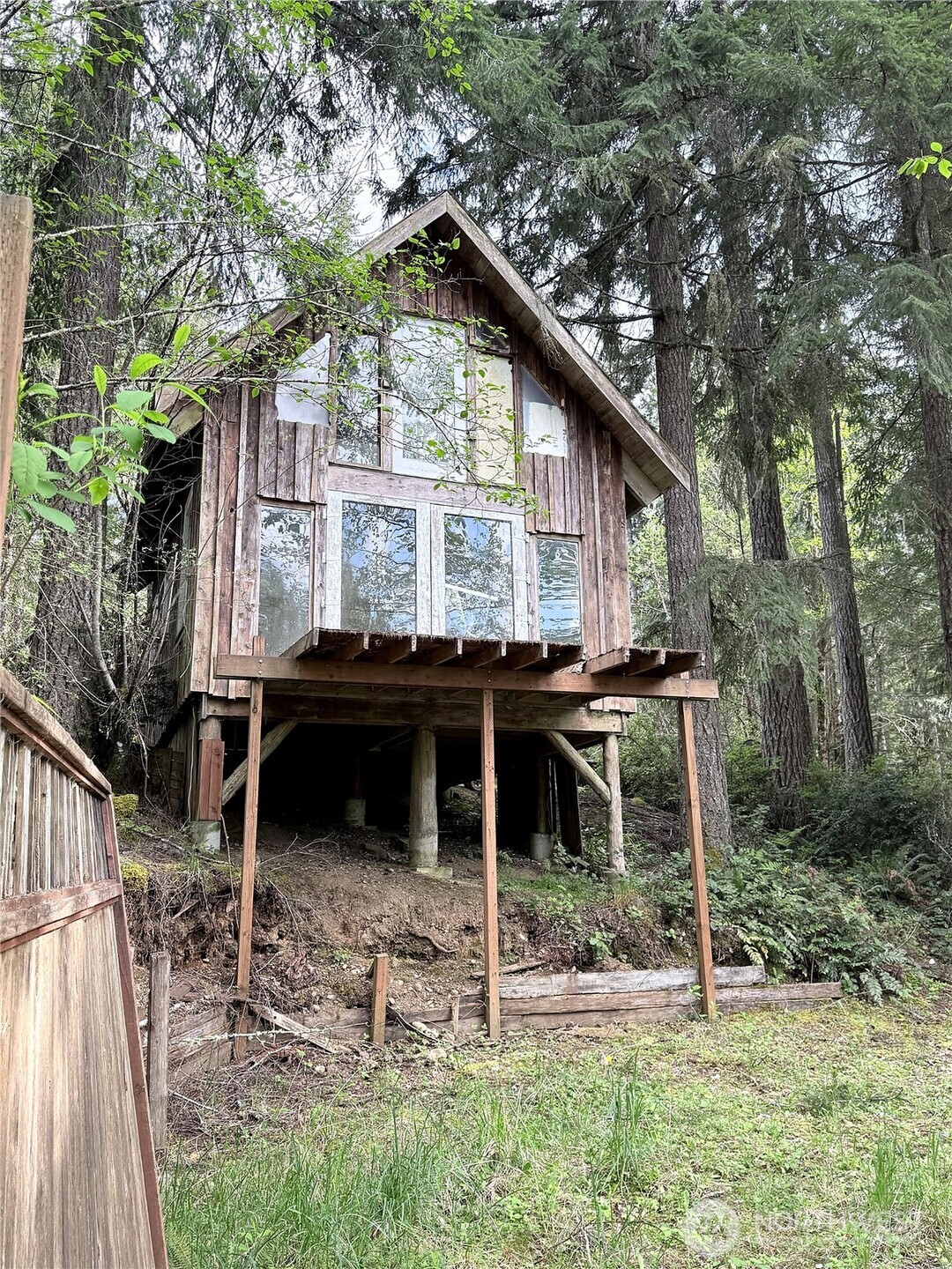 3780 S Mission Road W Bremerton WA 98312
