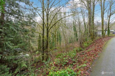 16 Xxx 76th Place NE Kenmore WA 98028