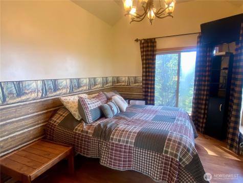 393 Tom & Nita Road Cle Elum WA 98922