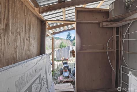 210 Bellicum Road Morton WA 98356