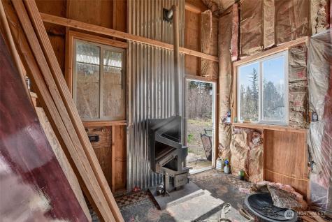 210 Bellicum Road Morton WA 98356