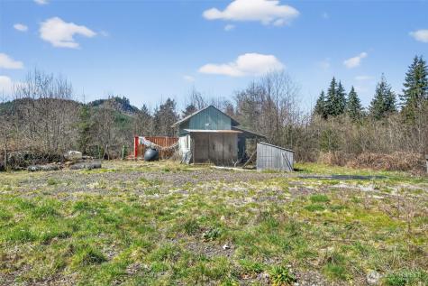 210 Bellicum Road Morton WA 98356