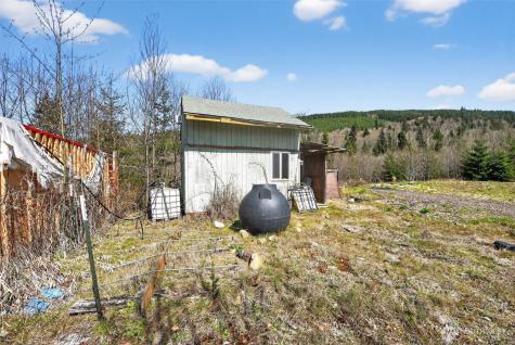 210 Bellicum Road Morton WA 98356