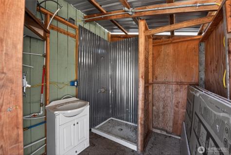210 Bellicum Road Morton WA 98356