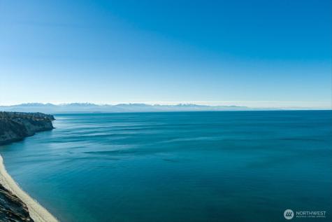 2089 West Beach Road Oak Harbor WA 98277
