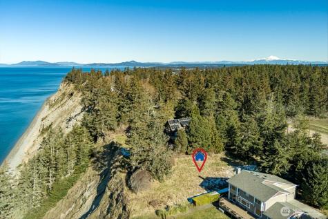 2089 West Beach Road Oak Harbor WA 98277