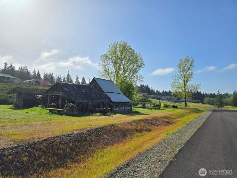 81 E Virgil Drive W Allyn WA 98524