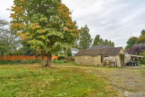 54 NE 4th Renton WA 98059