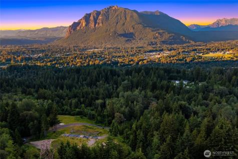 13945 409th Avenue SE North Bend WA 98045